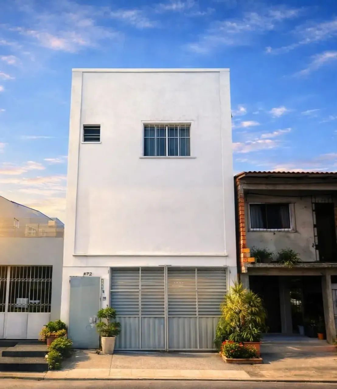 PRÉDIO COMERCIAL E RESIDENCIAL NA BOAVENTURA, 392M², 2 PAVIMENTOS, FÁTIMA