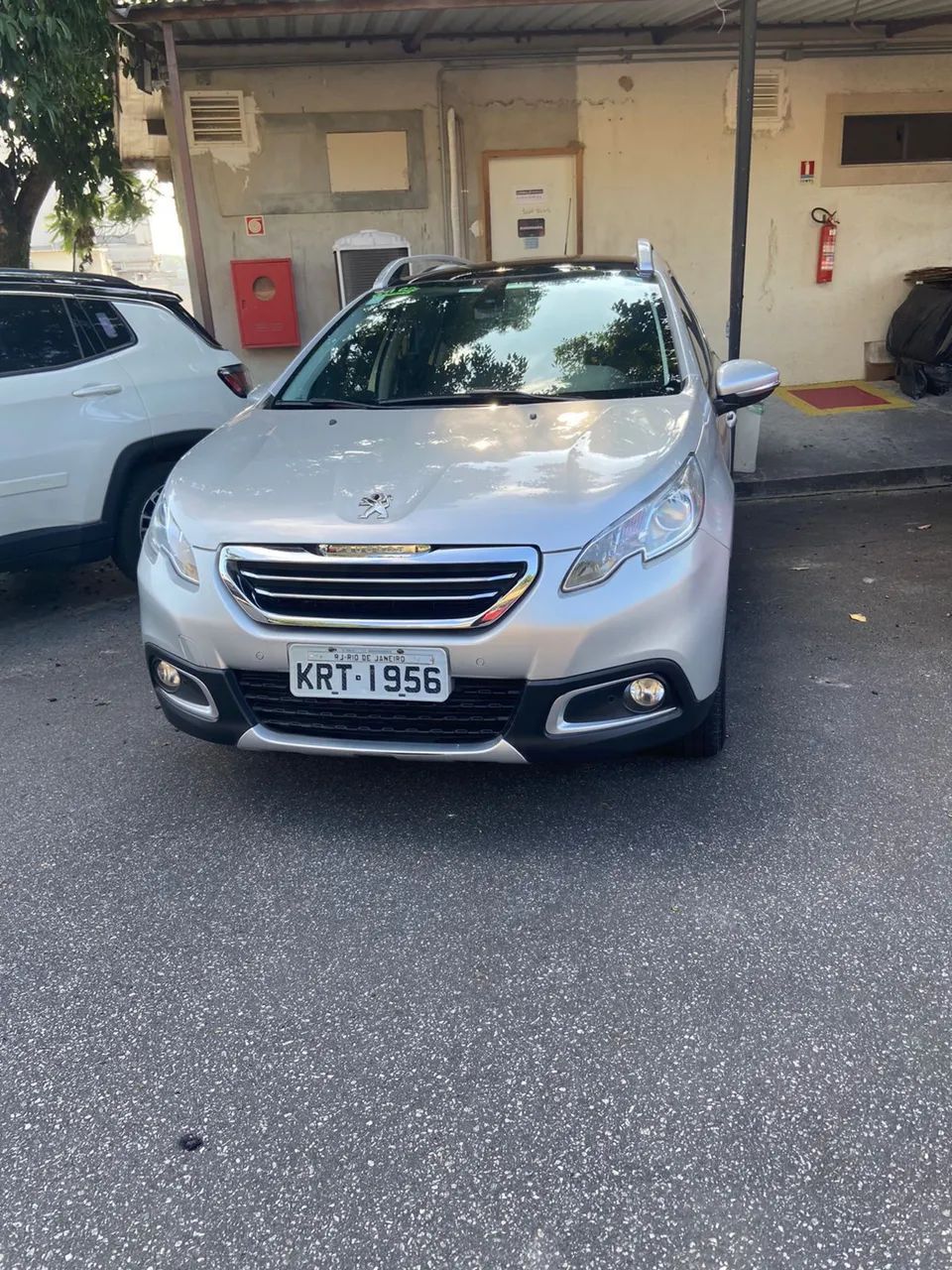 Peugeot 2008 2008 Griffe 1.6 Flex 16V 5p Aut. 2017