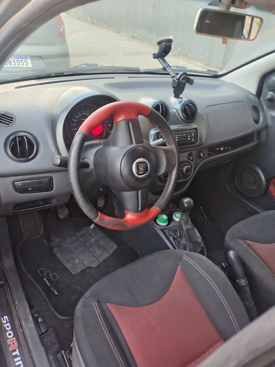 Fiat Uno Sporting 1.4 EVO Fire Flex 8V 4P 2012 - Foto 5