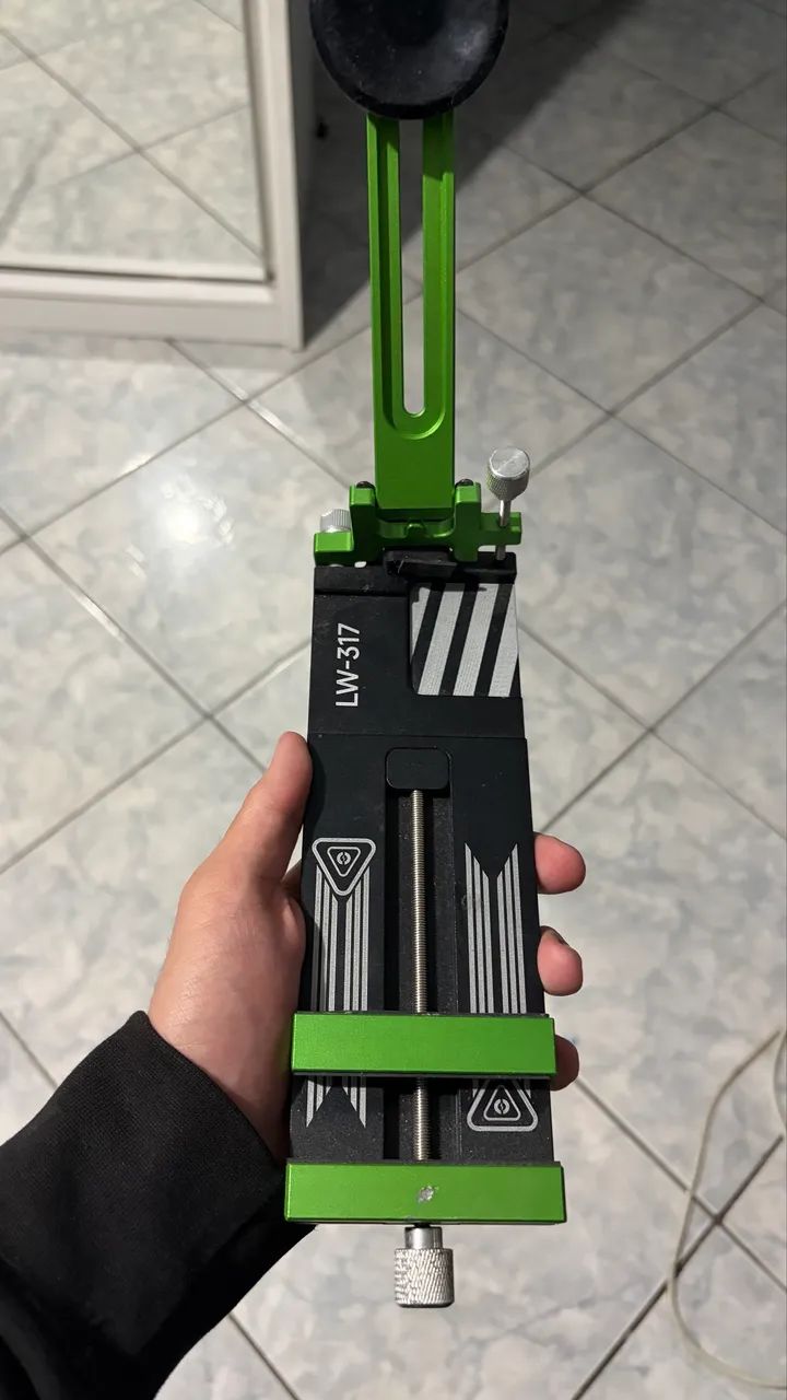 Separador de tela e bateria