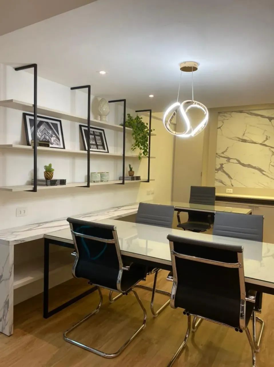 RM - SALA/ESCRITÓRIO A VENVA PORTEIRA FECHADA