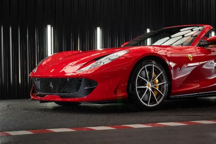 Ferrari 812 GTS 6.5 V12 800cv, foto 3 de 20