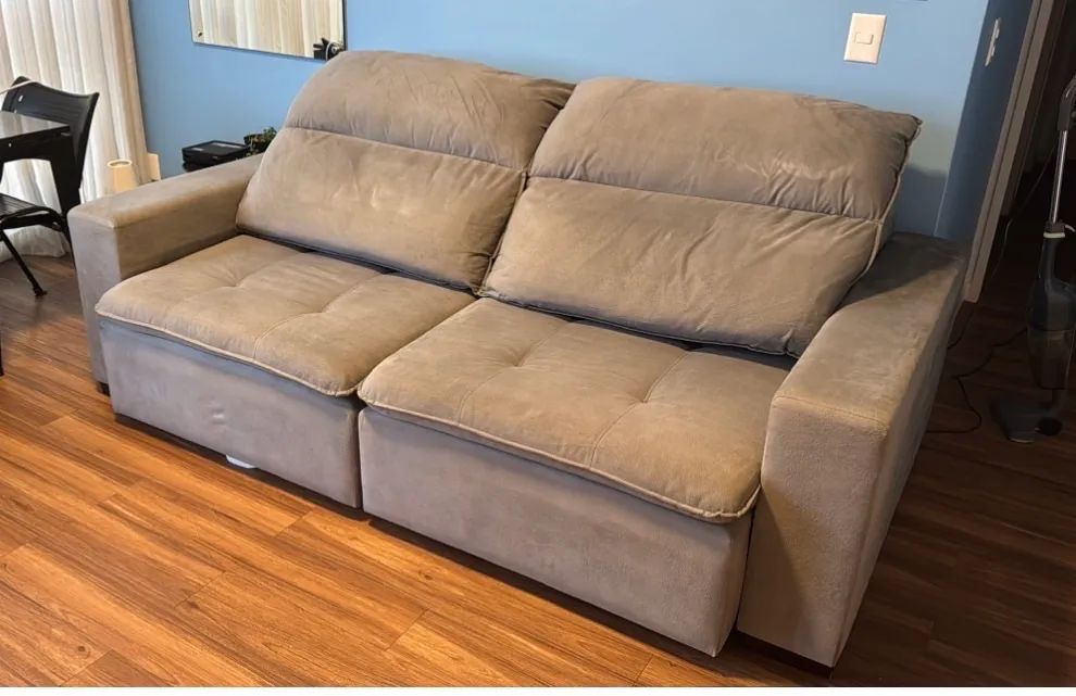 Sofá Retrátil Reclinável