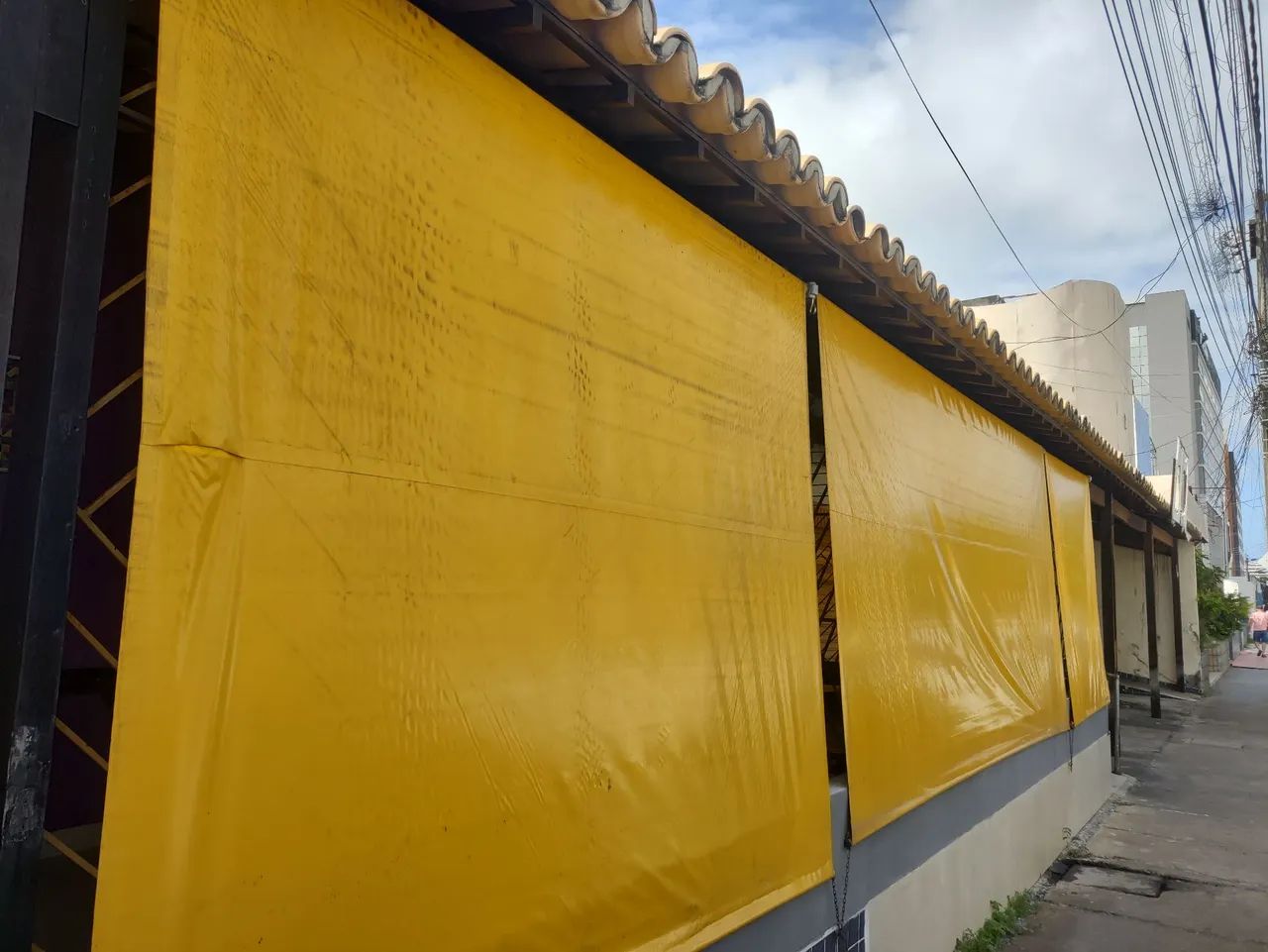 Toldos tamanhos variados.  - Foto 3