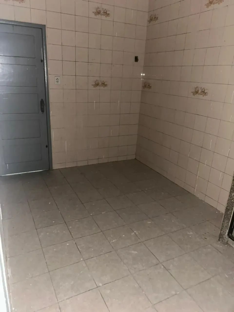 PRÉDIO RESIDENCIAL E COMERCIAL NO CENTRO - Foto 5