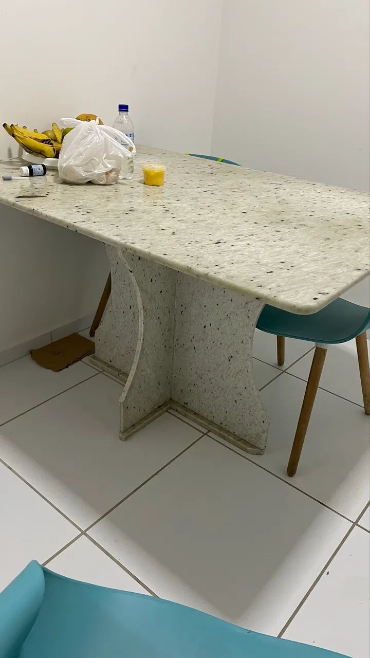 Mesa de mármore 