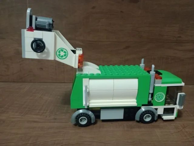 Caminhão de lixo lego original - Foto 2