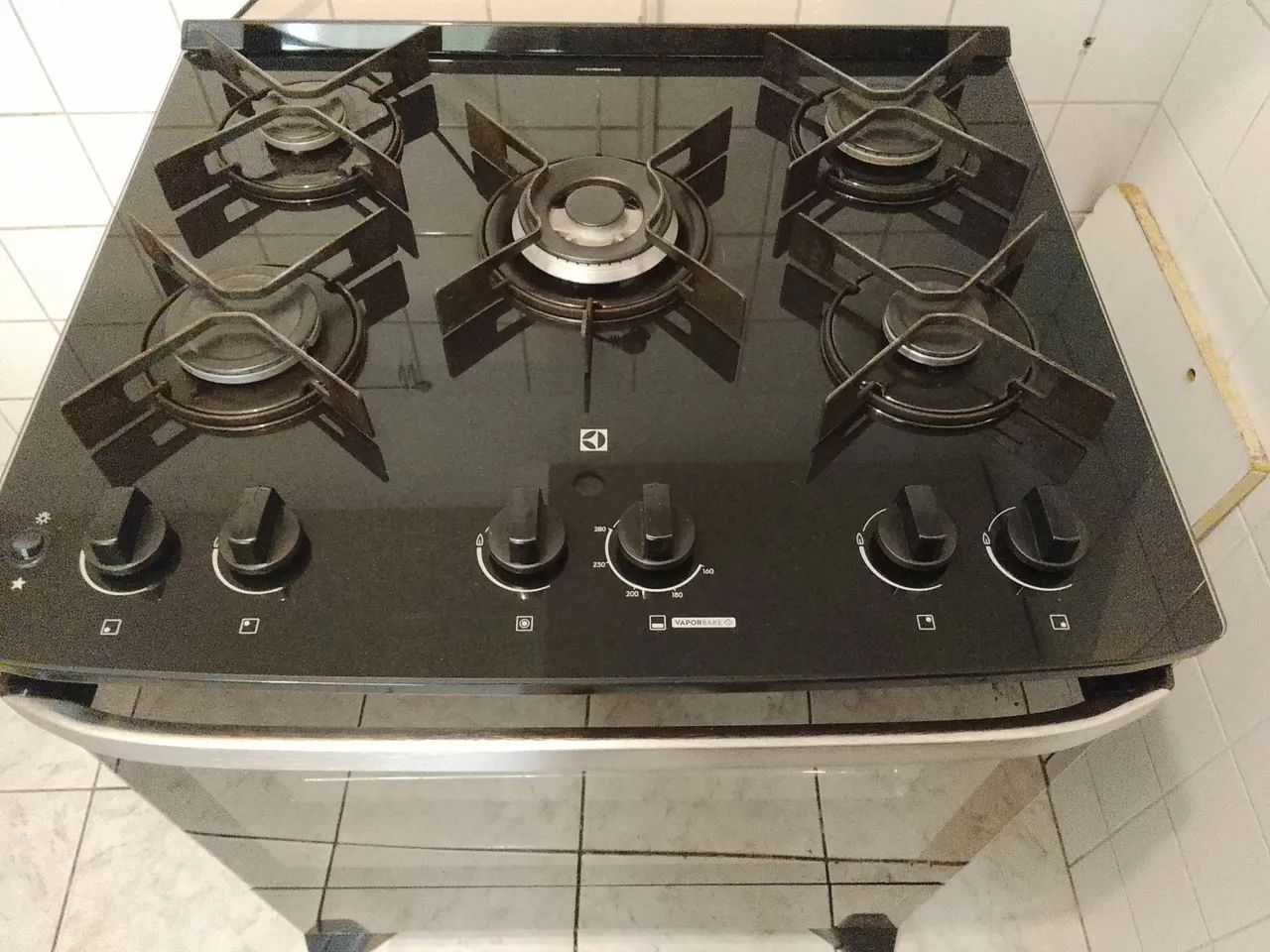 Fogão 05 Bocas Eletrolux -Vaporbake  - Foto 4