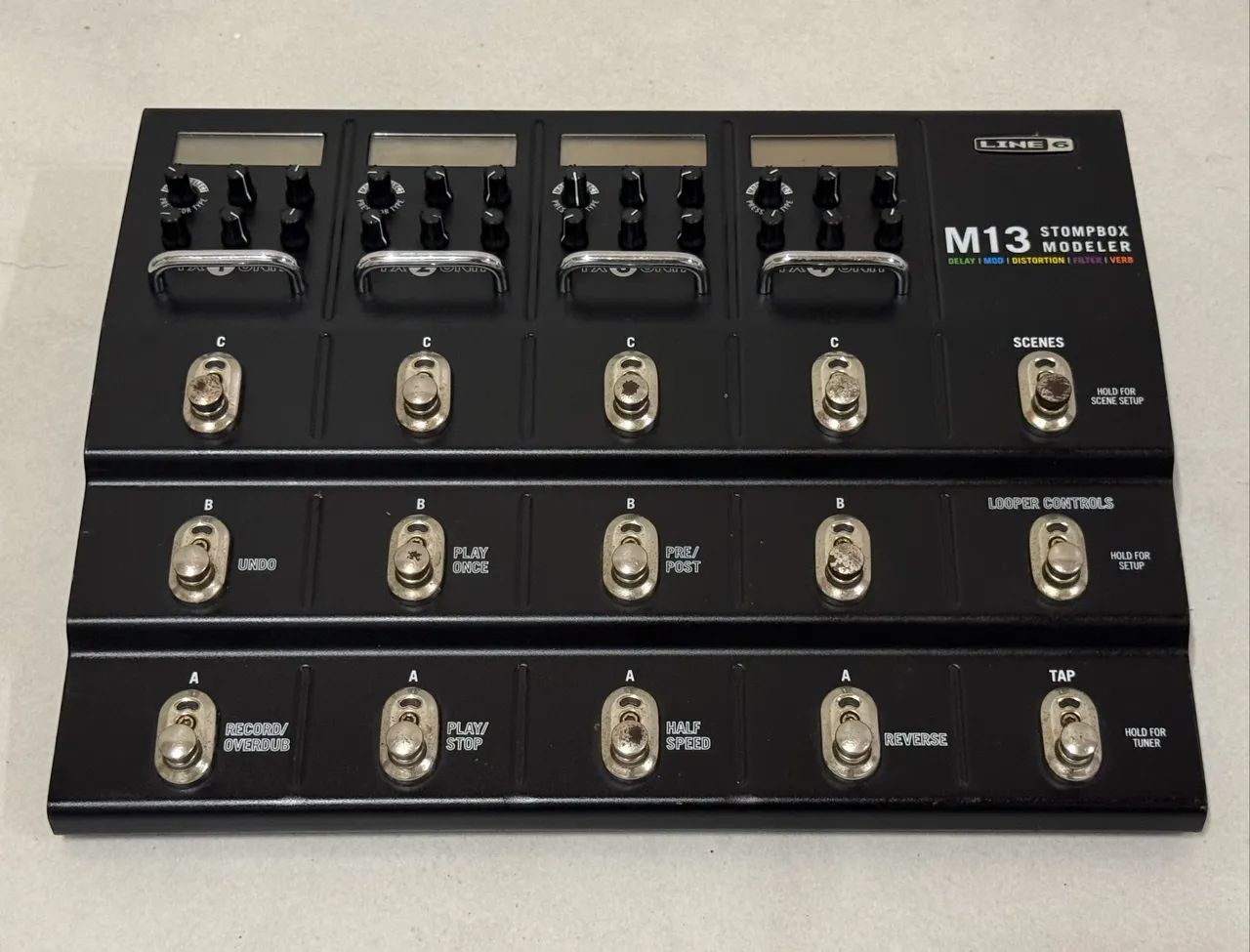 Pedaleiea Line 6 M13 Stompbox Modeler  - Foto 2