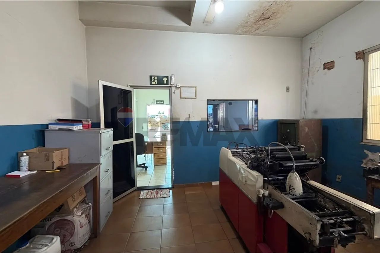 ALUGA-SE PONTO COMERCIAL NA AV. CÔNEGO JOÃO LIMA - Foto 5