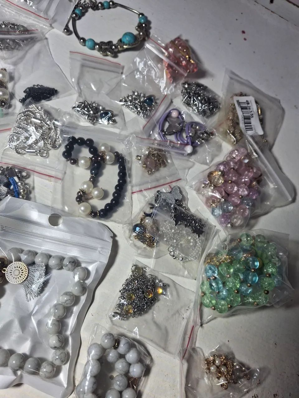 Vendo pulseiras e braceletes novos - Foto 5