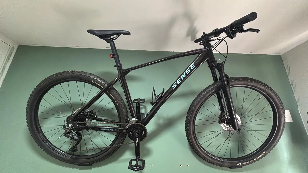 Bicicleta Sense React Pro 2025