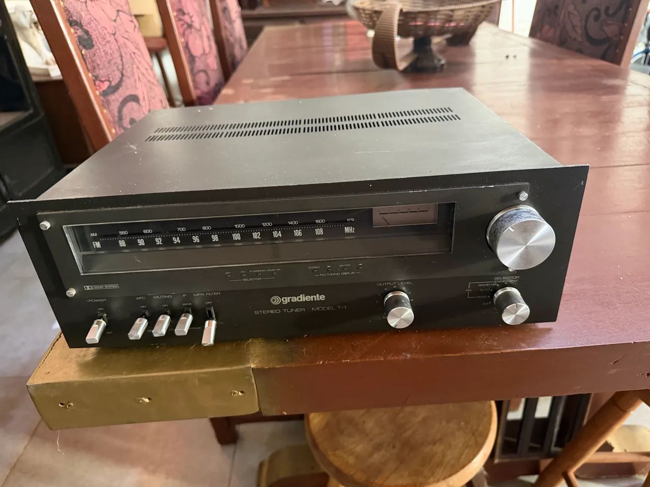 Rádio Gradiente T1 System One Turner