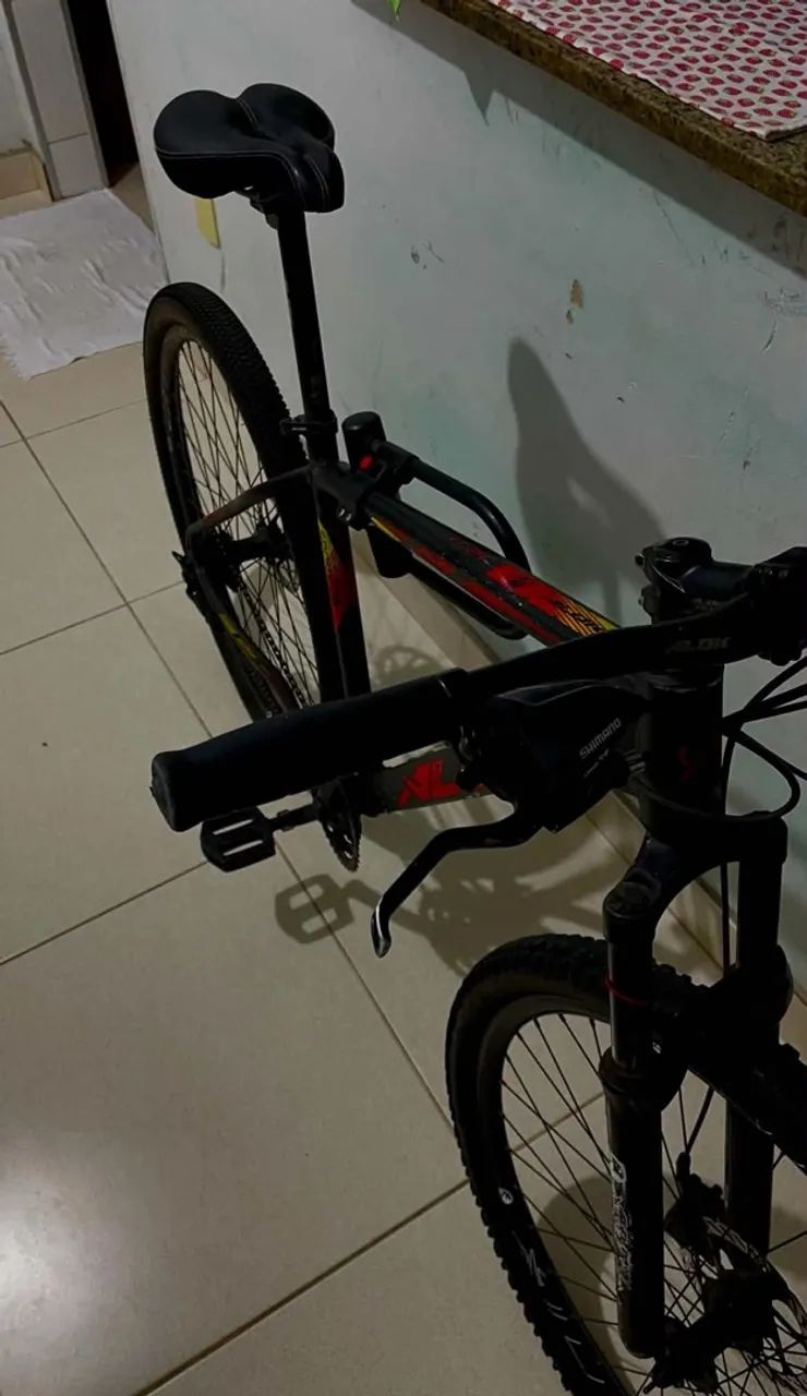 Bicicleta com macha e suspensão - Foto 3