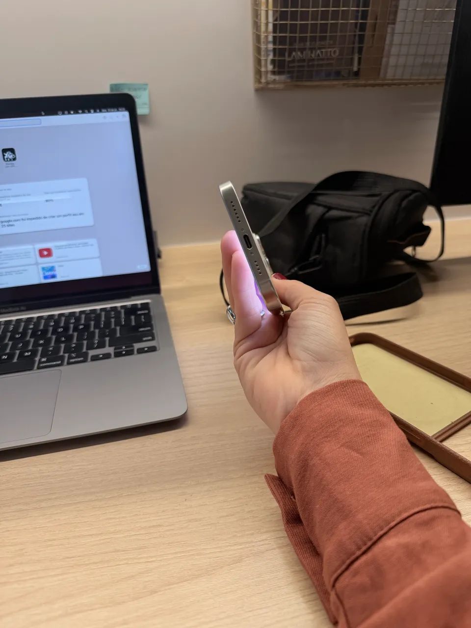 iPhone 16 pro max 256 ( na garantia ainda)  - Foto 4