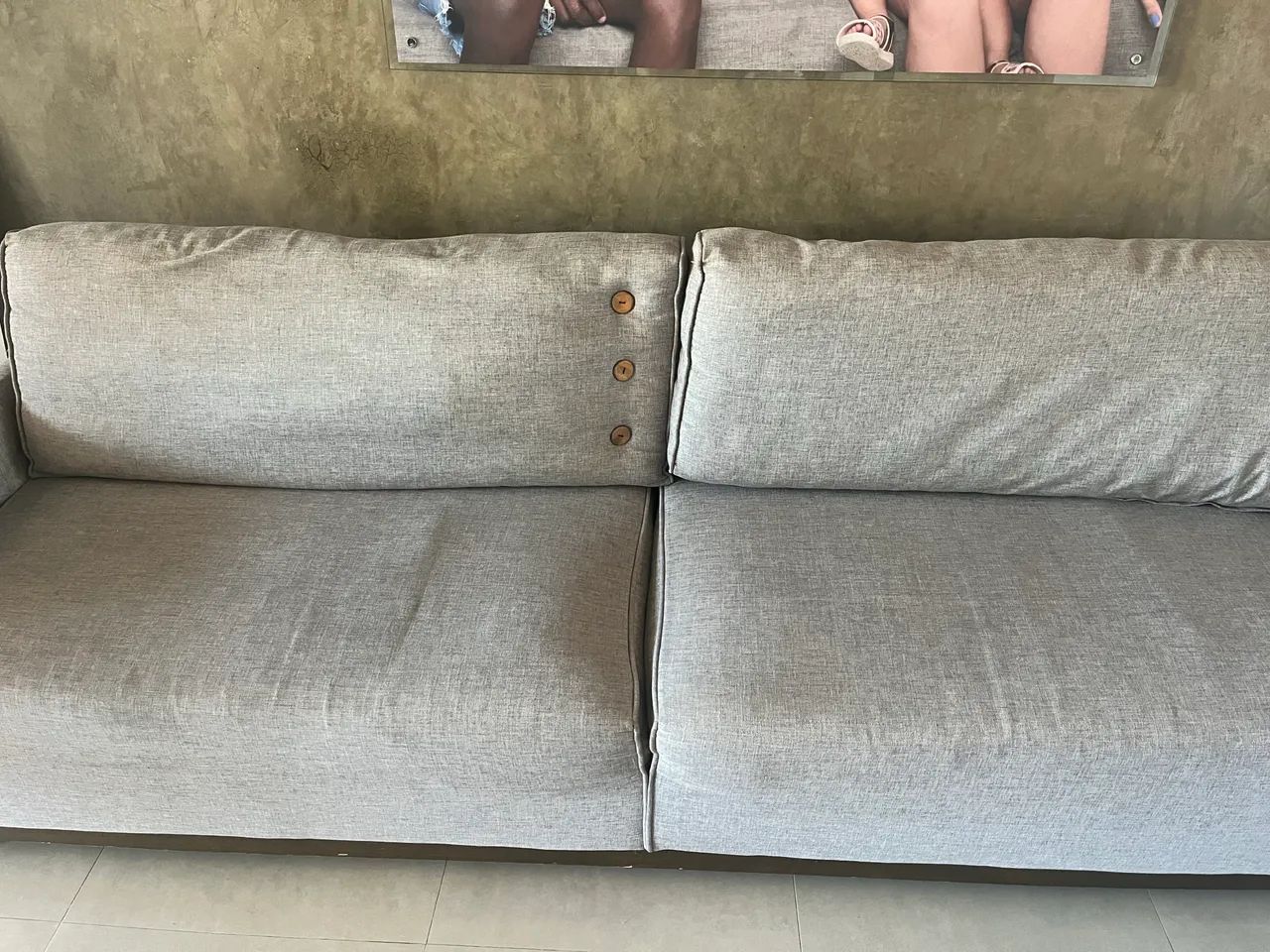 Sofá fixo 250cm com molas ensacadas, em linho cinza  - Foto 3