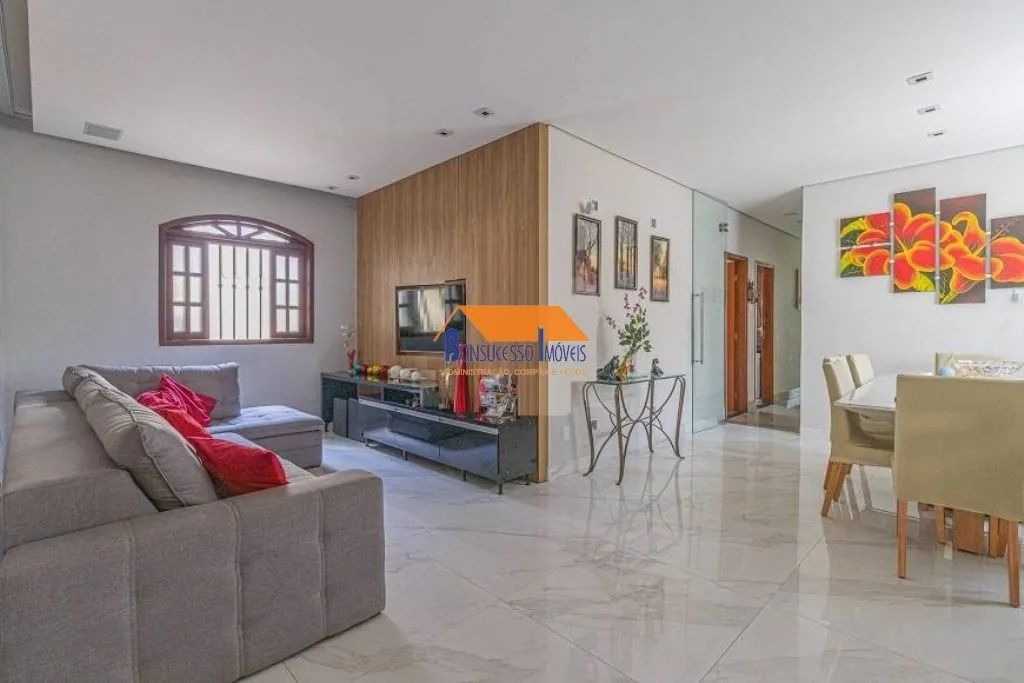 Casa de 4 quartos no bairro Bonfim