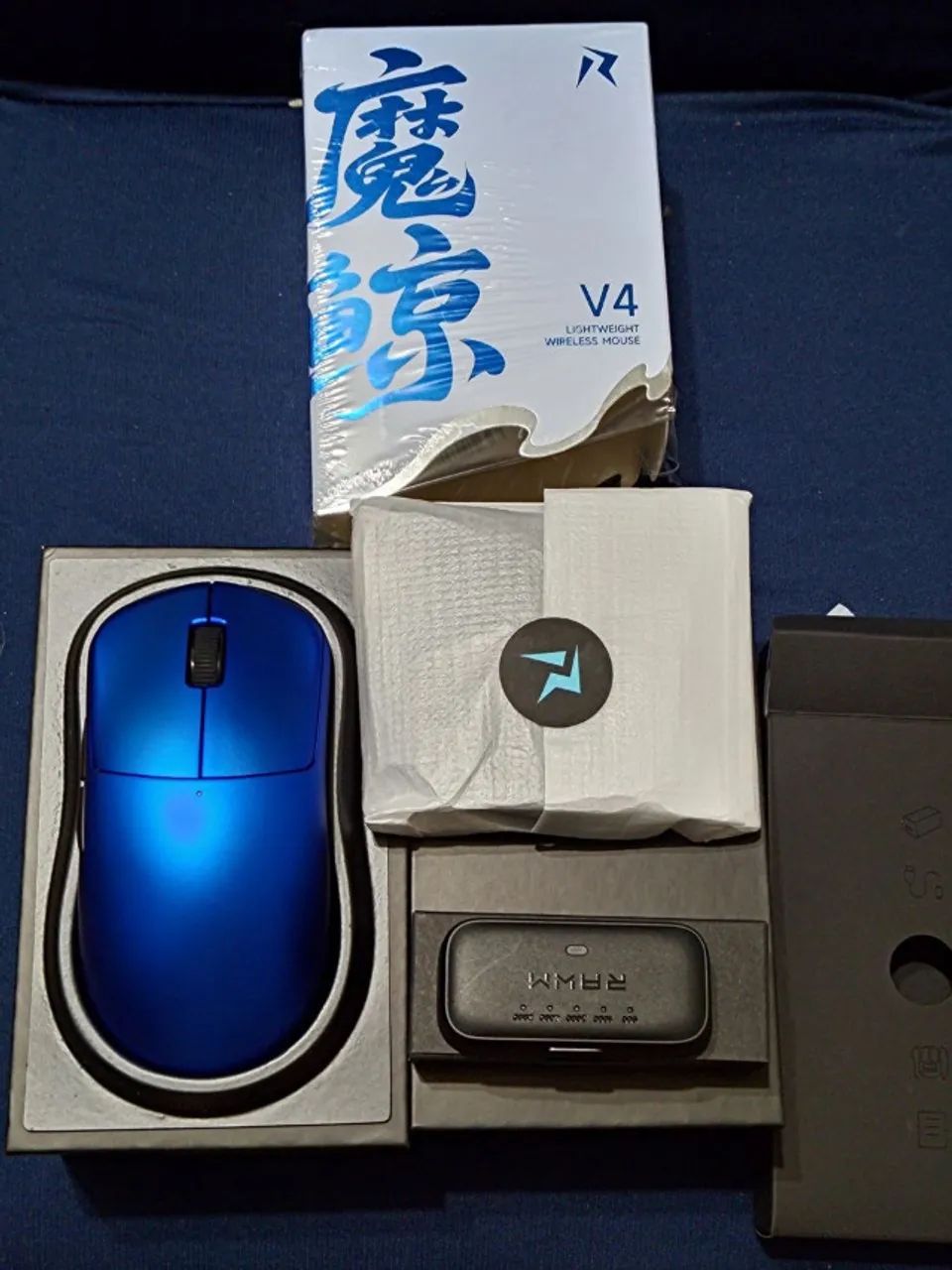  Mouse Gamer RAWM Leviathan V4 8K (Sensor PAW3950) - Blue - Foto 3