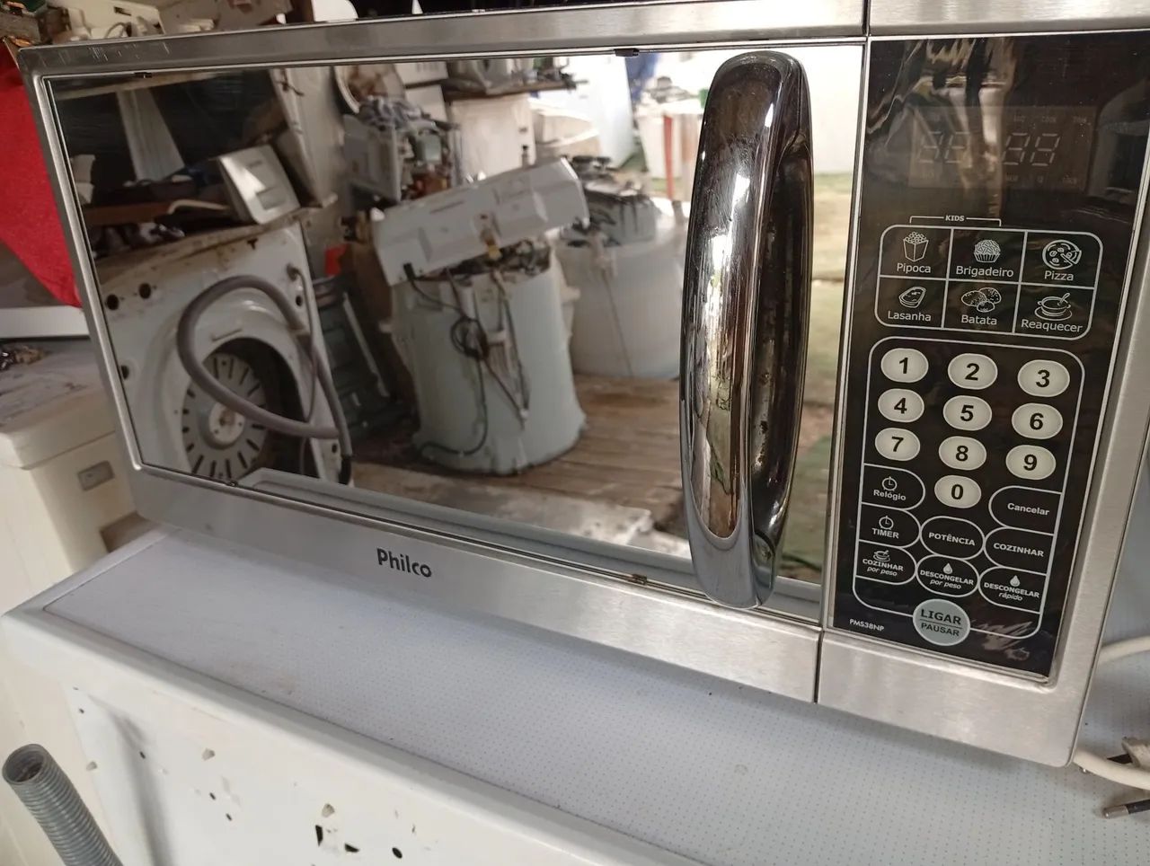 Microondas Philco 30 litros espelhado funcionando perfeitamente  - Foto 5