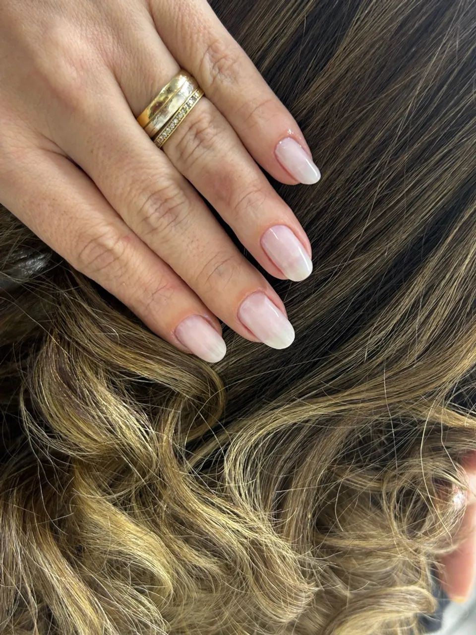Manicure pedicure 