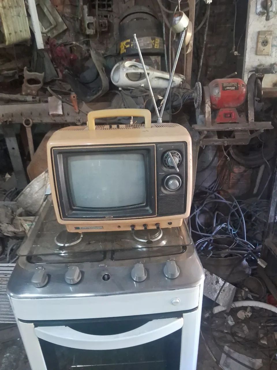 Televisão antiga  - Foto 4