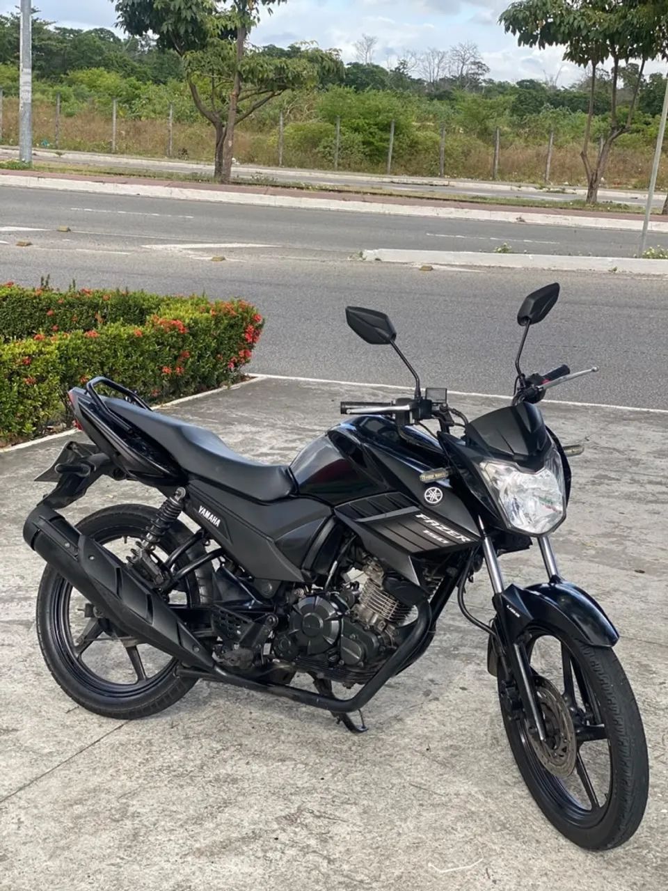 FAZER 150 2023
