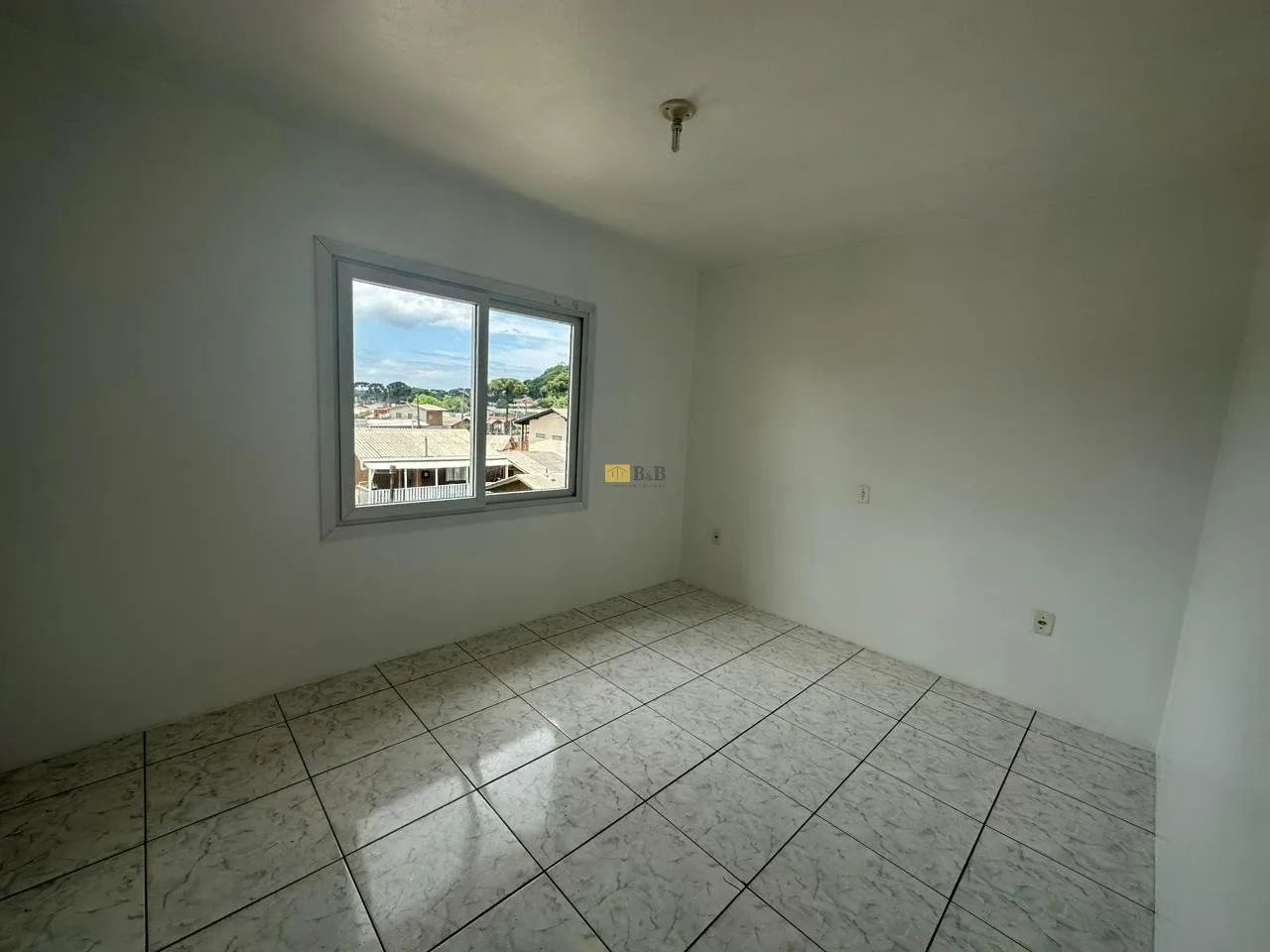 APARTAMENTO DE 2 DORMITORIOS EM CANELA - Foto 5