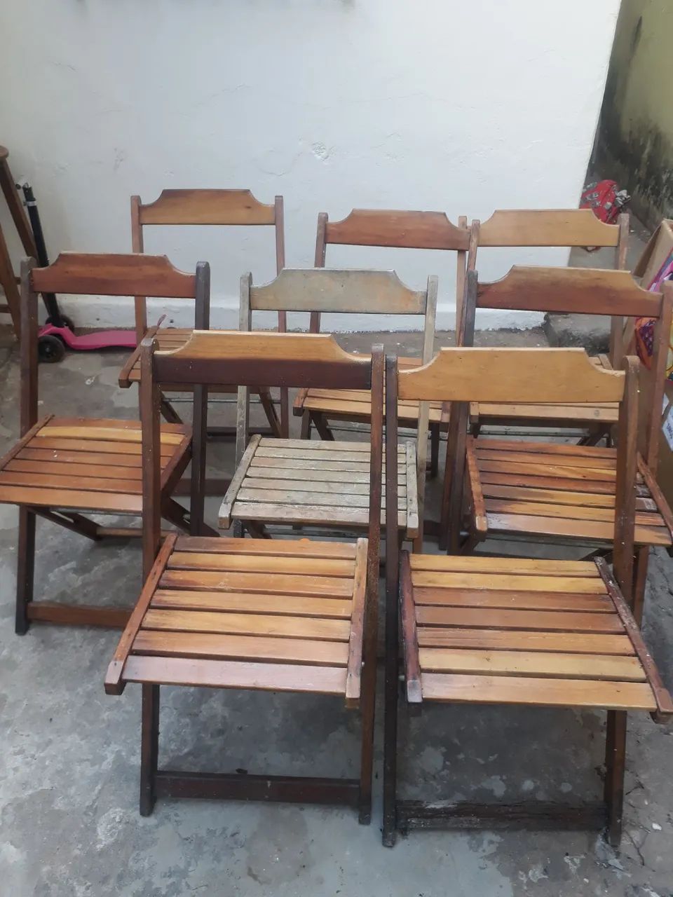 Jogo de mesa e cadeiras de madeira para comércio  - Foto 2