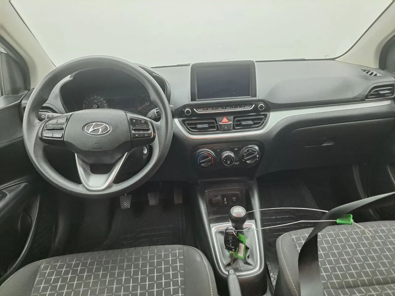 Hyundai HB20 Comfort Plus 1.0 Flex 12V Mec., foto 15 de 18