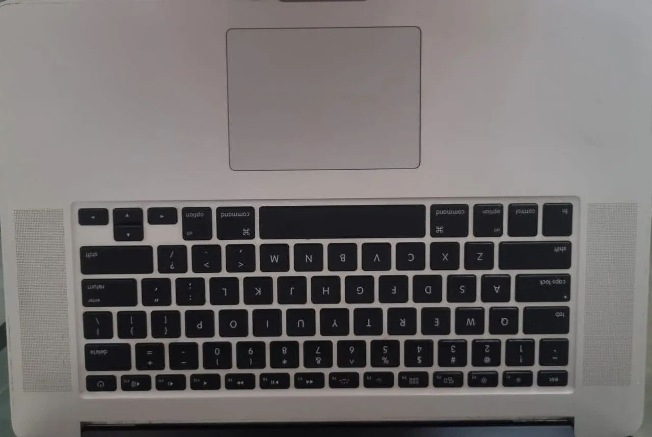 MacBook Pro i7 16Gb Ram - SSD 512Gb - A1398 - Notebooks - Área