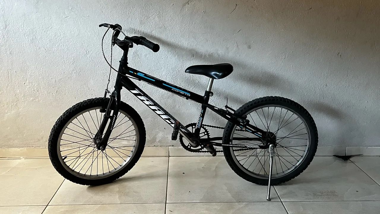 BICICLETA ARO 20 SEMI NOVA 