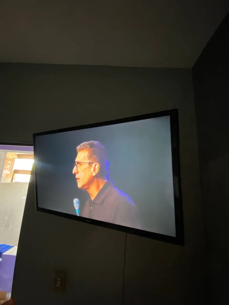 Smart tv funcionando perfeitamente 