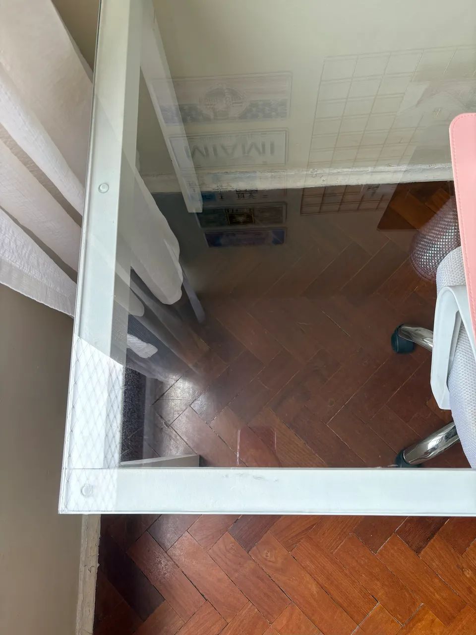 Escrivaninha completa de metal com vidro  - Foto 4