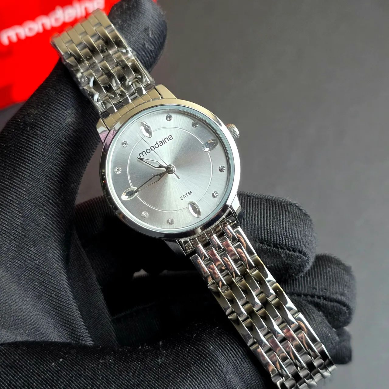 Relógio Mondaine Cristais 32mm prata  - Foto 2