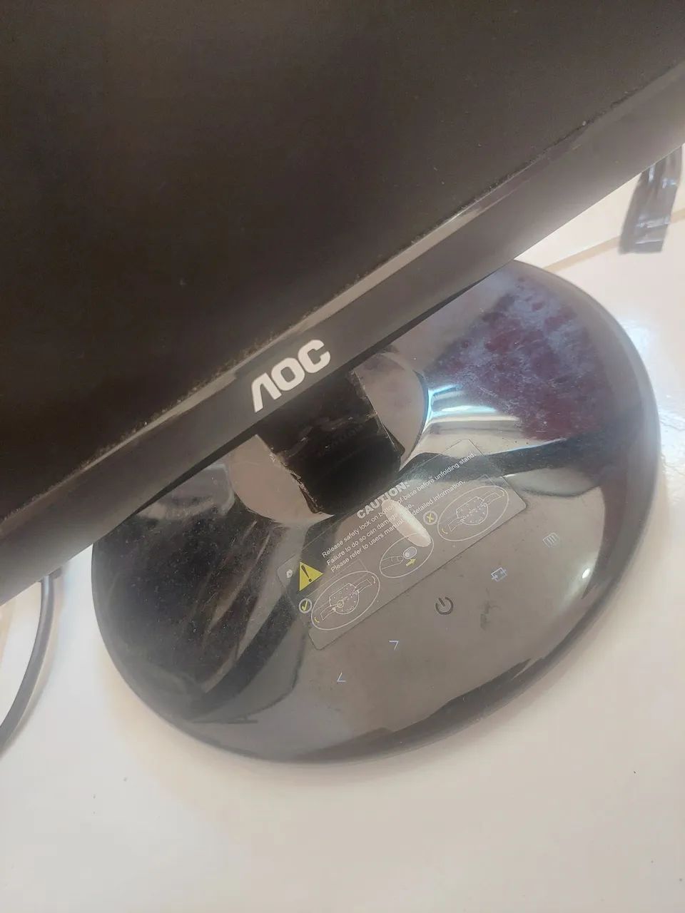 Vendo Monitor AOC 