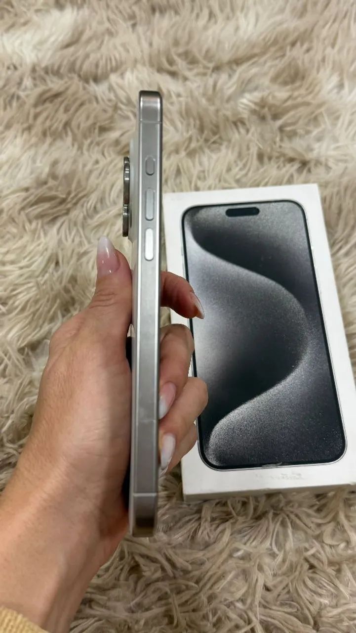 iPhone 15 Pro Max - Foto 5