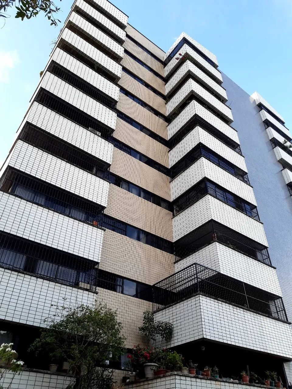 APTO para vender na cidade de FORTALEZA-CE