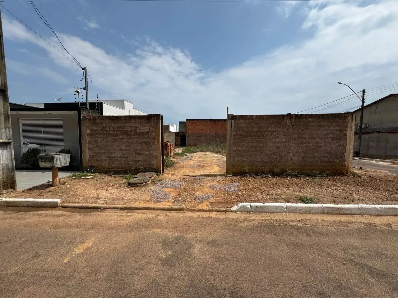 Terreno com Galpão