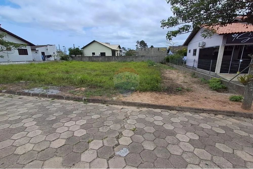 Incrível Terreno 300m² em Araranguá, SC! - Foto 3