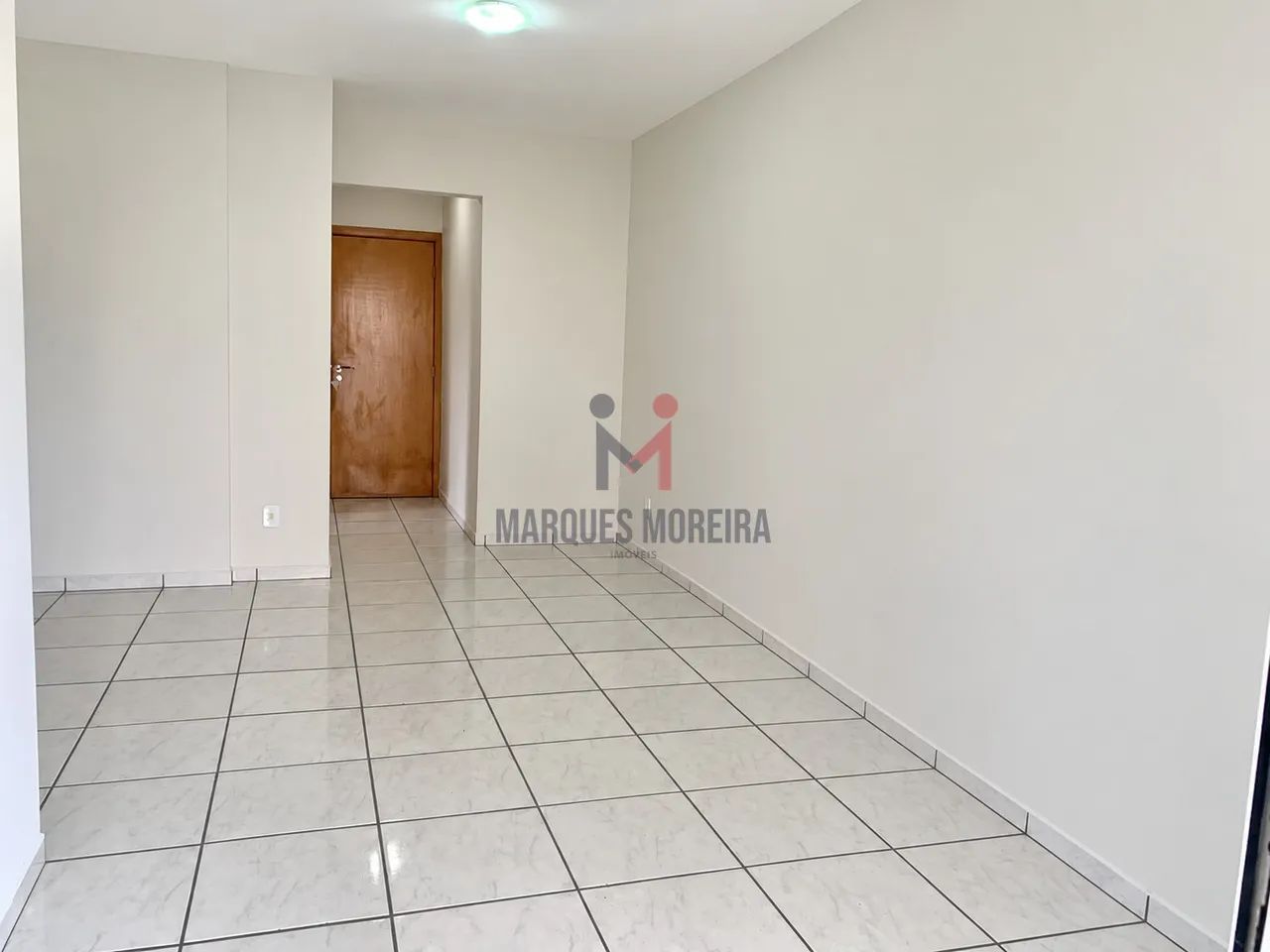 Localização privilegiada, tranquilidade e praticidade no dia a dia - Foto 4