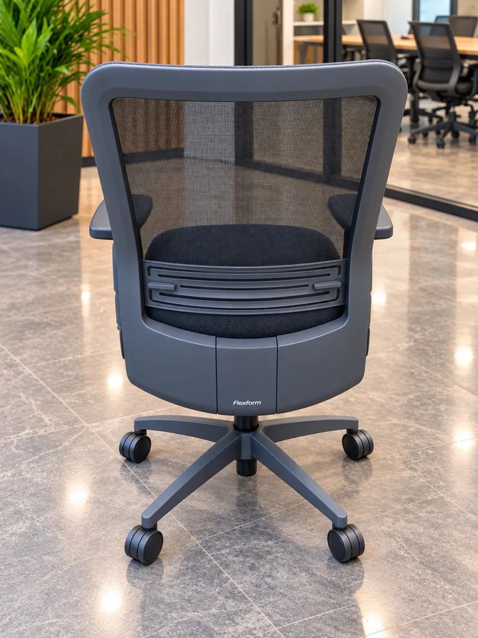 Cadeira escritório Flexform tecton All black  - Foto 3