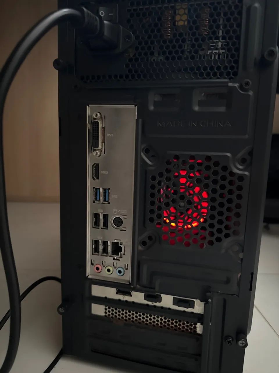 Pc Gamer NVIDIA RTX 3050 / i3-10100F / + SSD  - Foto 3