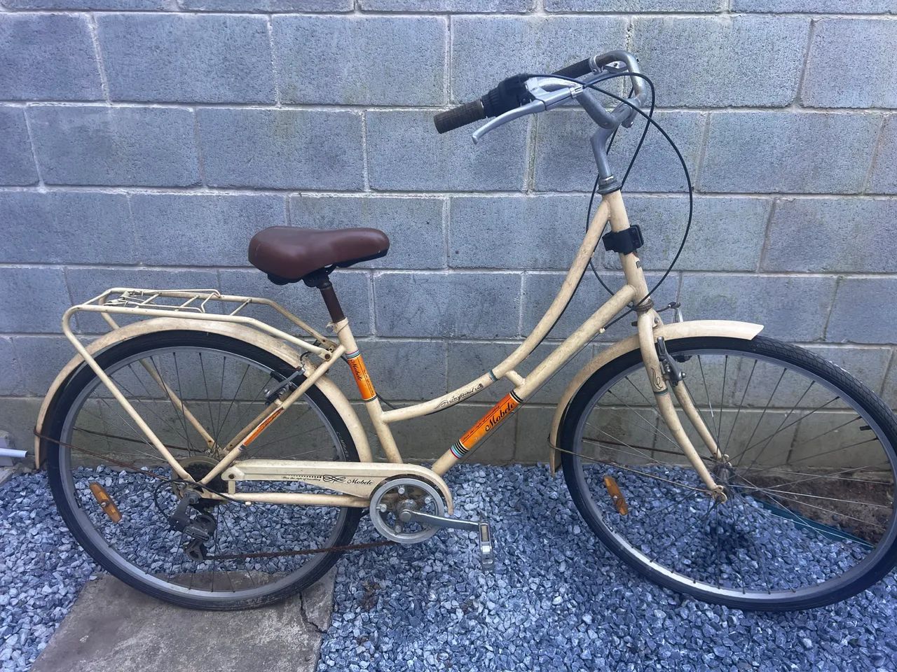 Bicicleta vintage aro 700
