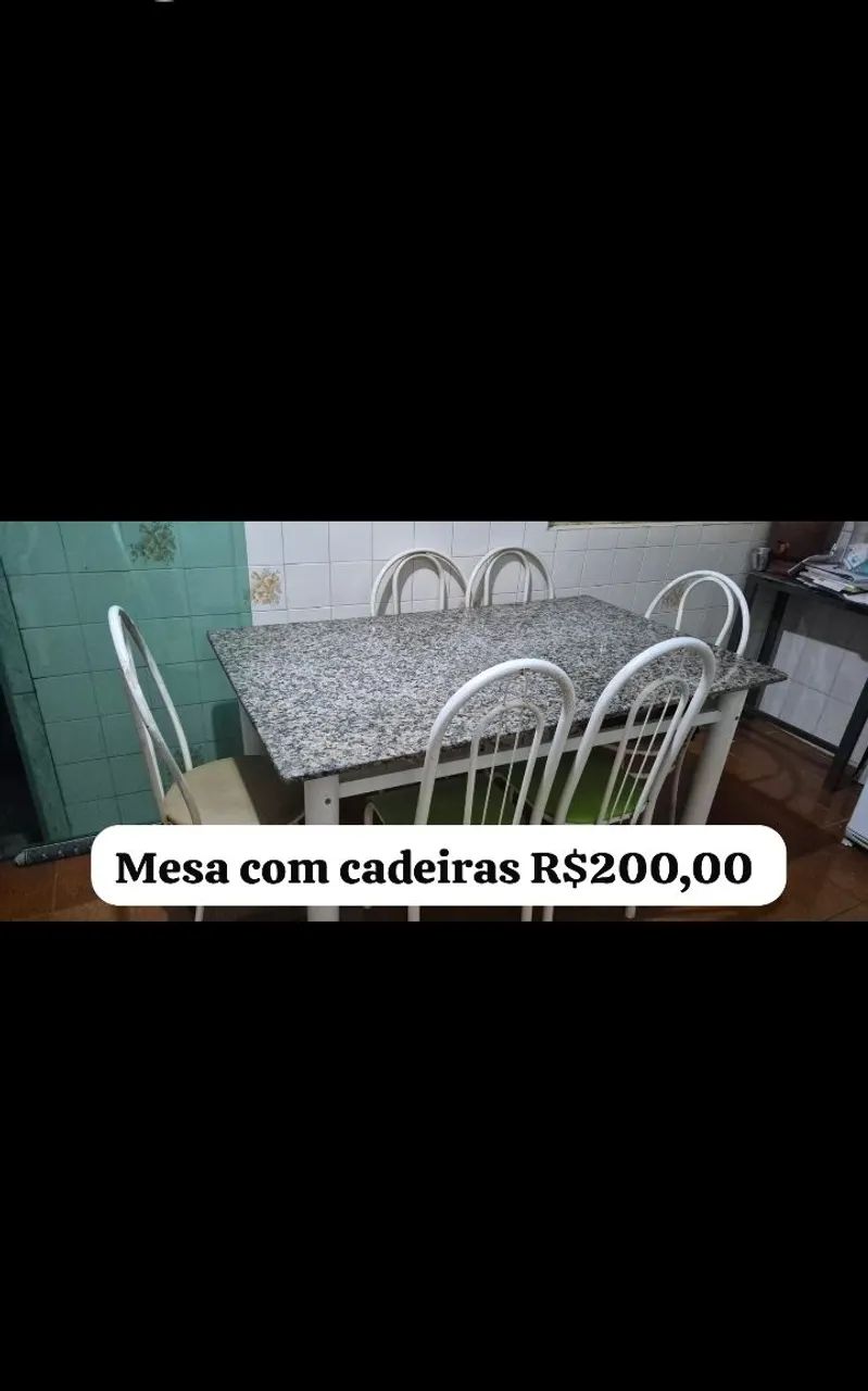 Mesa quadrada de granito com 6 cadeiras 