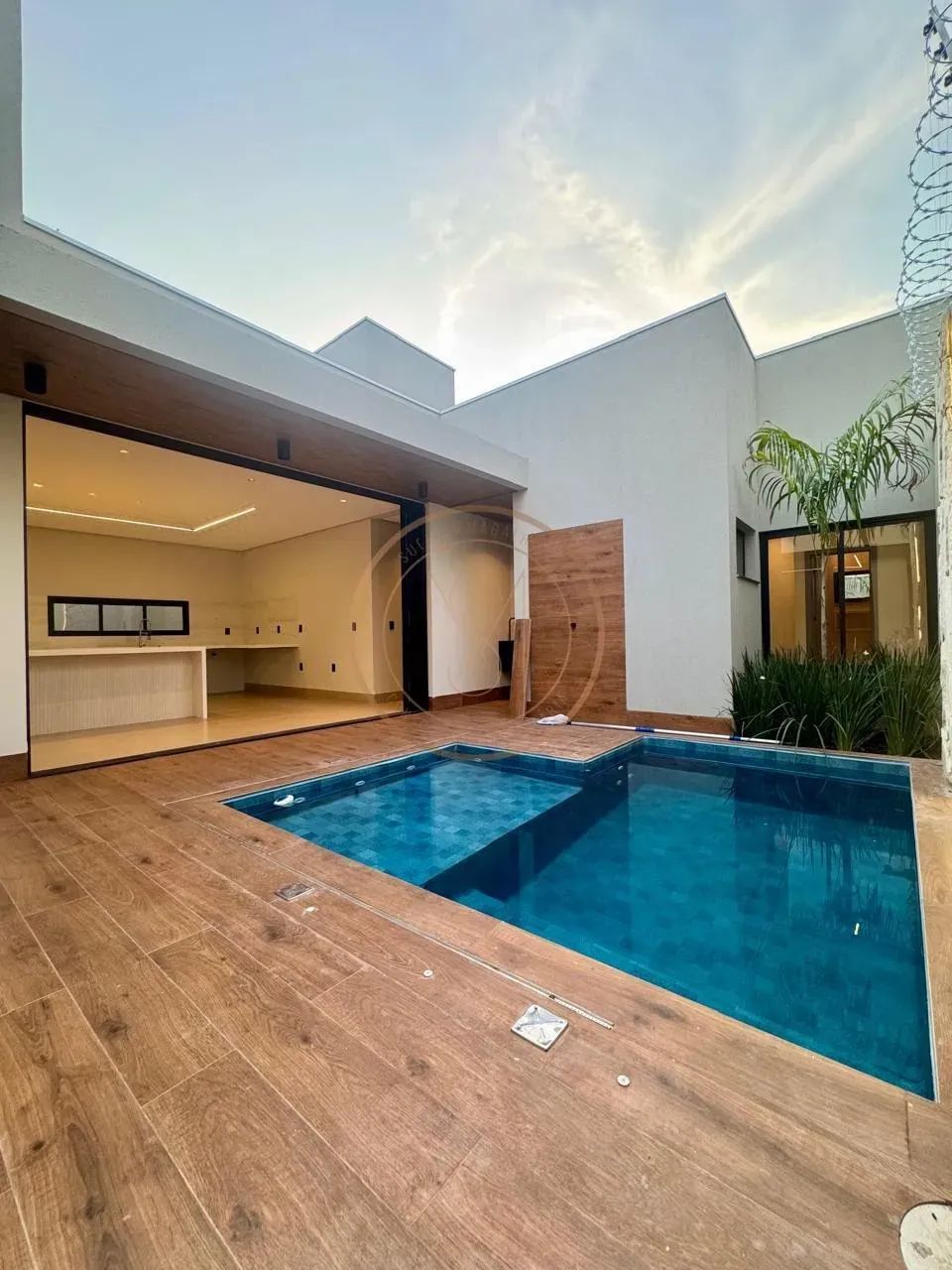 EXCLUSIVA: Casa com 3 suítes | 207 m² | 505 Sul - Foto 10