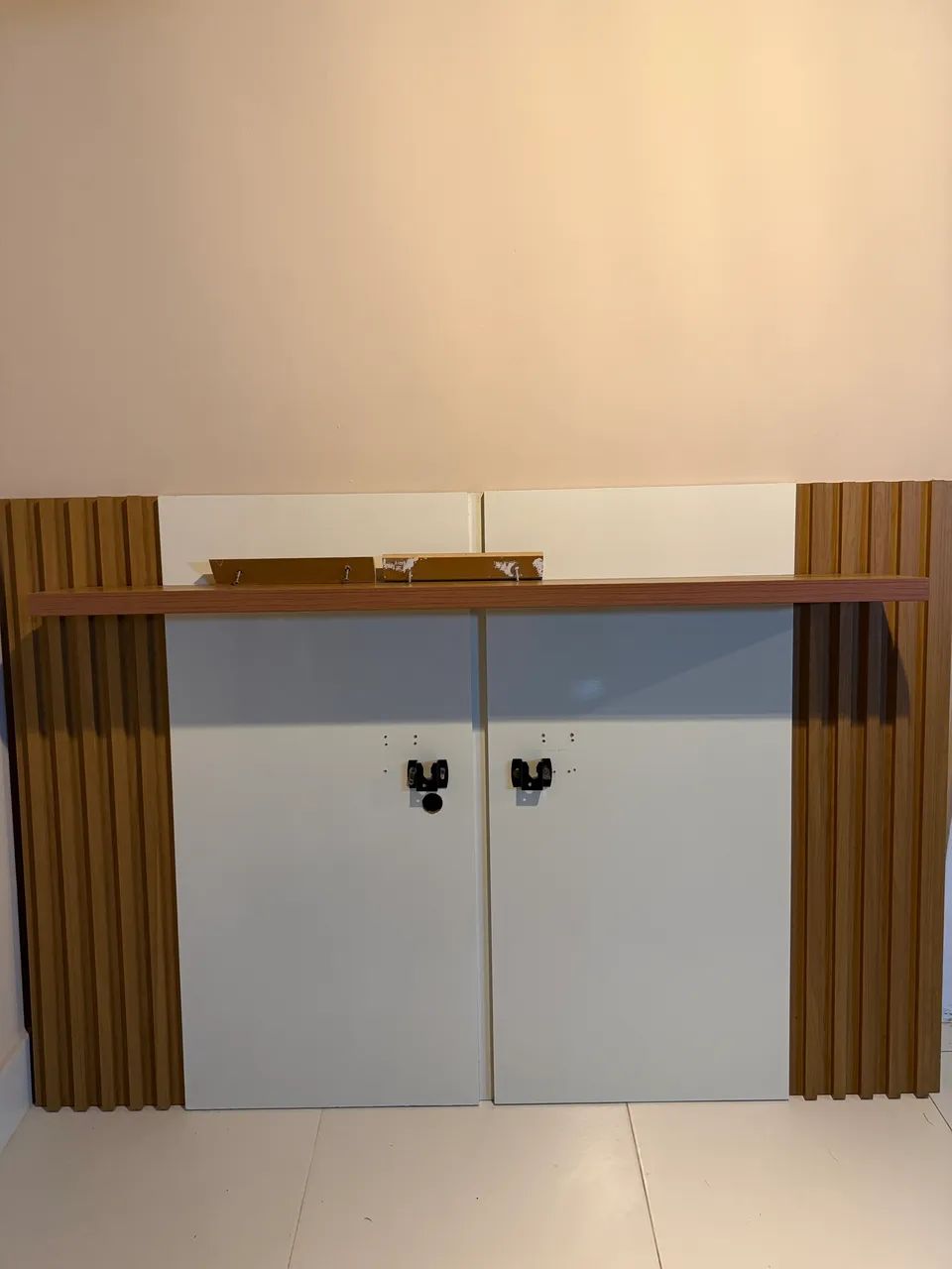 Painel de TV MDF