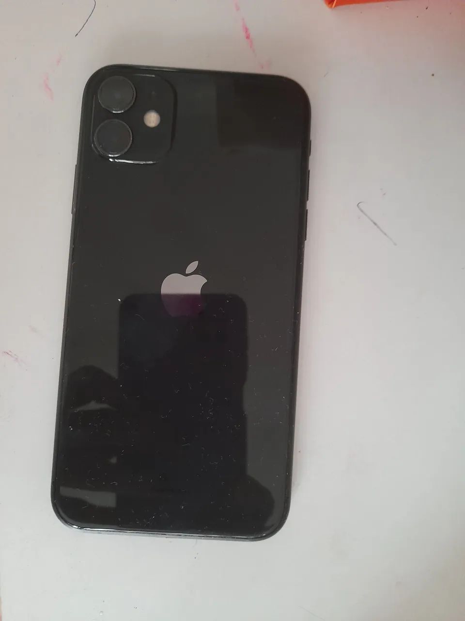 Vendo celular iphone 11 - Foto 2