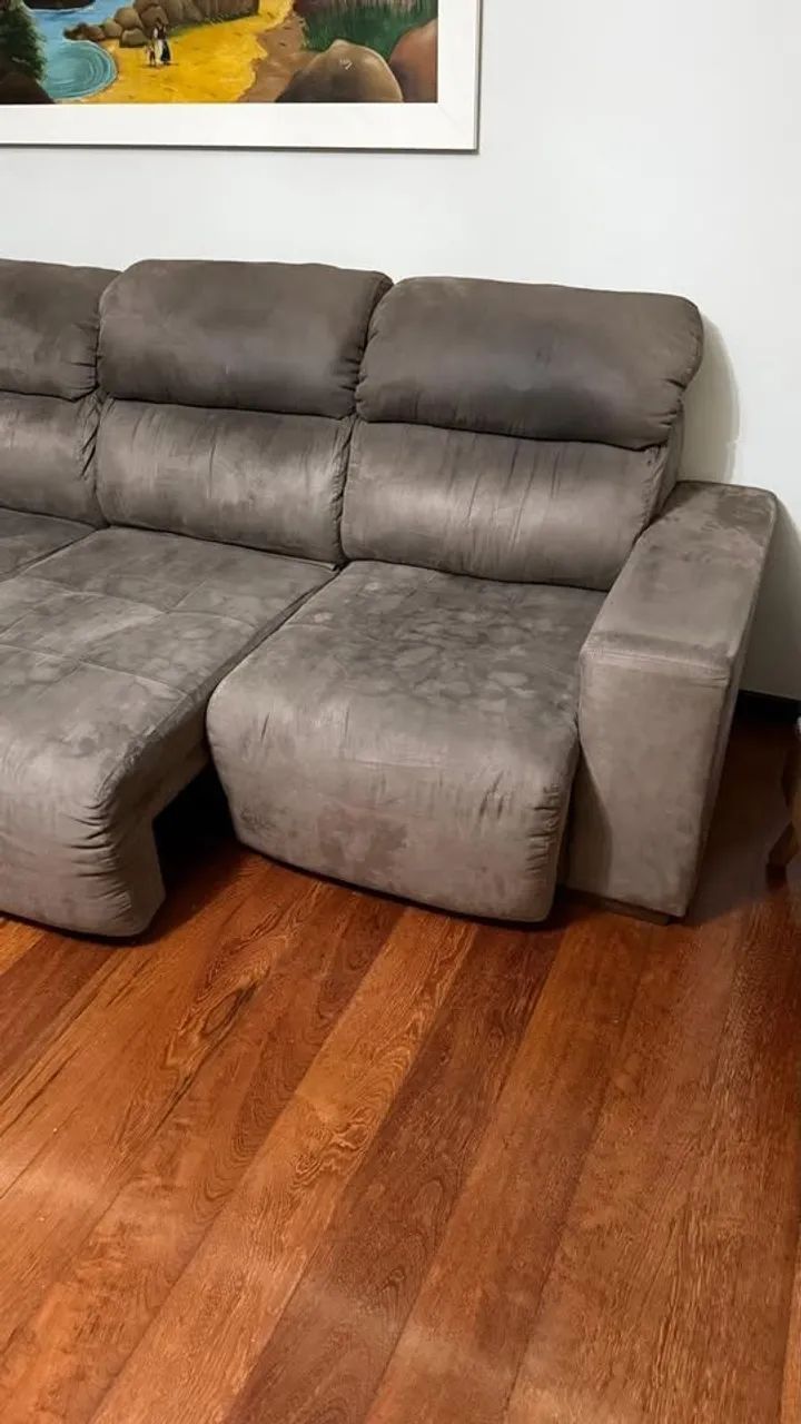 Conjunto de Sofás Retráteis e Reclináveis em Suede - 3 e 2 Lugares - Foto 2