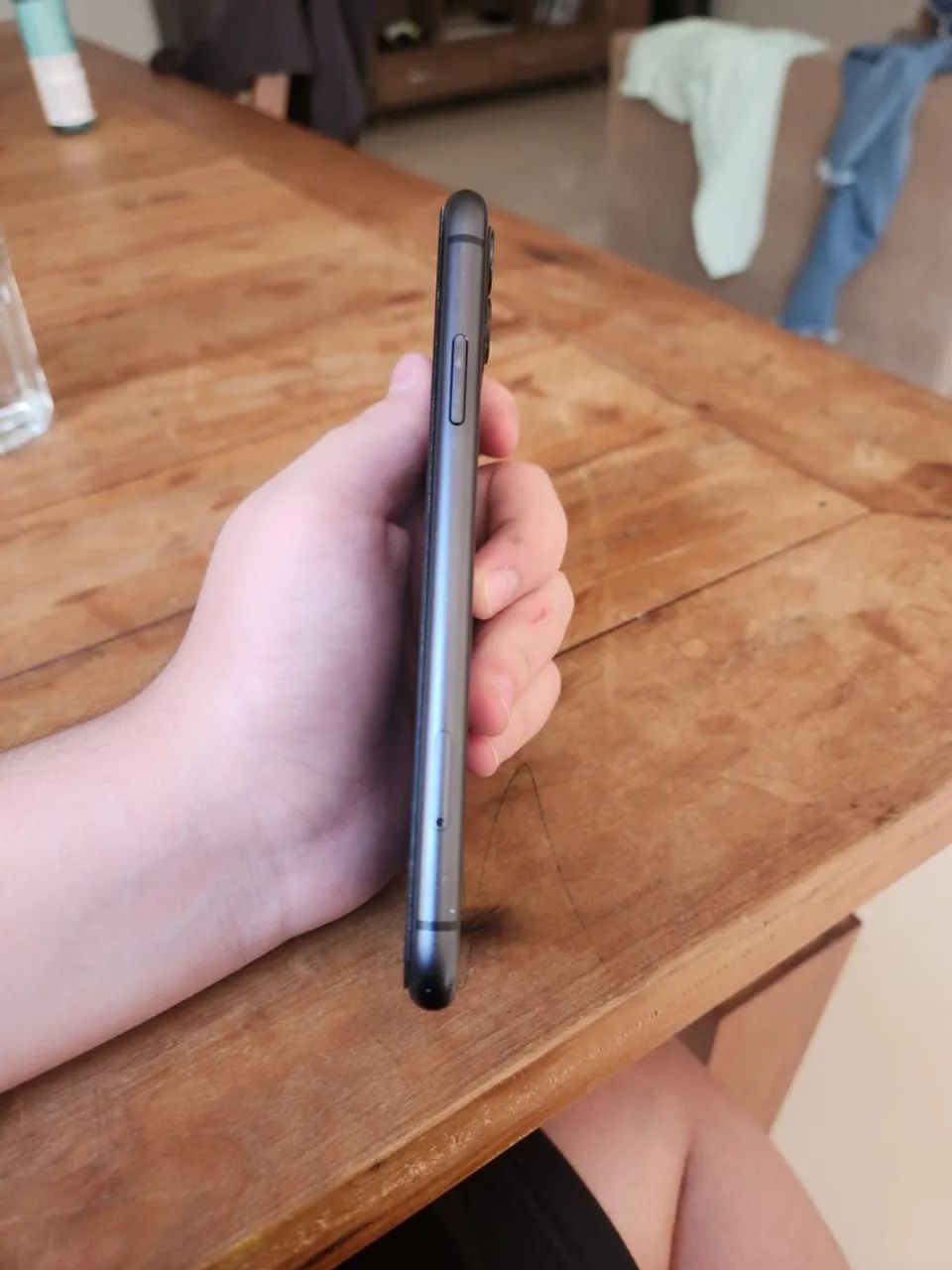 IPHONE 11 64 GB - Bem Conservado  - Foto 4