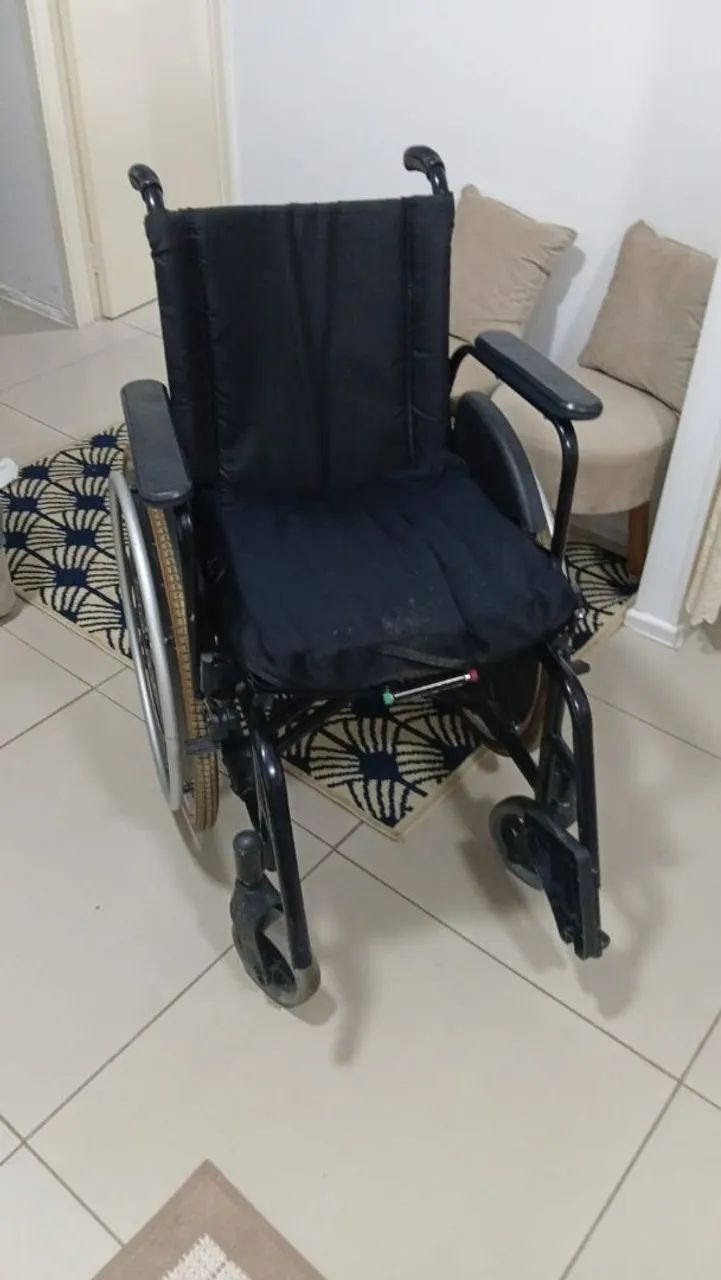 Cadeira de Rodas